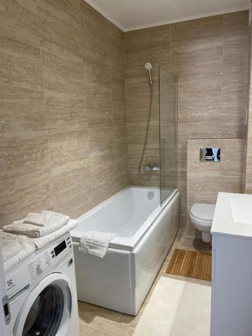 Shi Ti Junior Suite Iasi Bagian luar foto